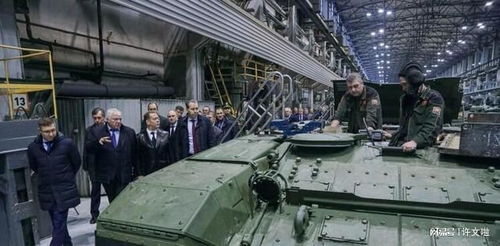 俄軍最強坦克被完整俘獲,落入英國手中,俄羅斯軍工怕揭穿老底